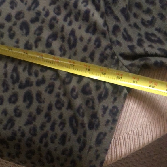 Old Navy Fleece jacket - Picture 6 of 7